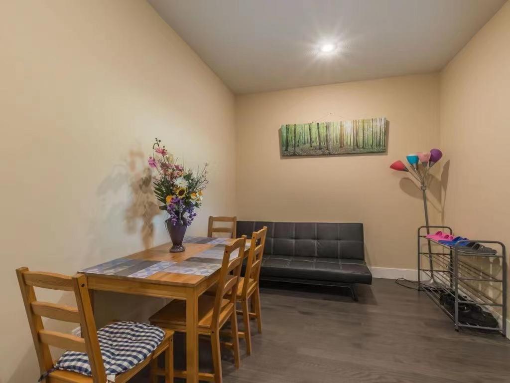 海岛度假屋 Nanaimo Ngoại thất bức ảnh